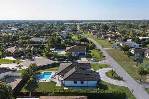 Villa ou maison à vendre à Homestead, Floride: 4 chambres, 241.45 m2 № 2153371 - photo 30