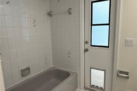 Casa en alquiler en Punta Gorda, Florida, 3 dormitorios, 177.44 m2 № 1917058 - foto 15