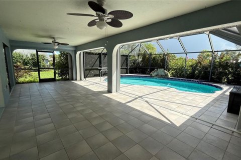 Casa en alquiler en Punta Gorda, Florida, 3 dormitorios, 177.44 m2 № 1917058 - foto 17