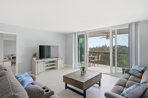 Condo in Lauderhill, Florida, 3 bedrooms  № 2182237