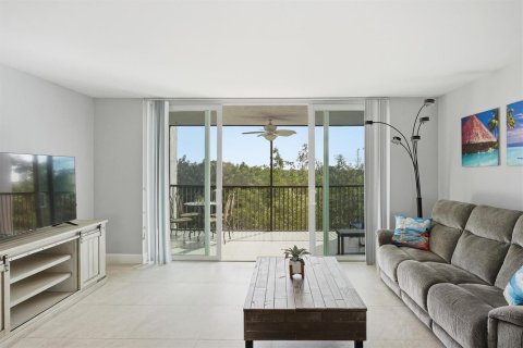 Condominio en venta en Lauderhill, Florida, 3 dormitorios, 164.44 m2 № 2182237 - foto 12