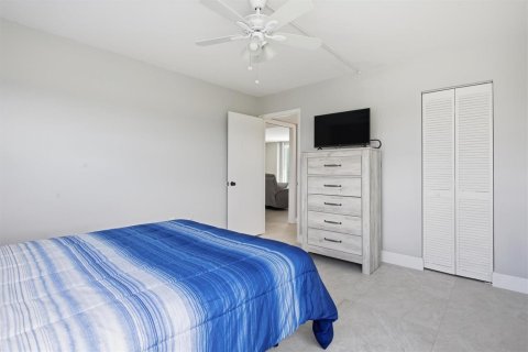 Condominio en venta en Lauderhill, Florida, 3 dormitorios, 164.44 m2 № 2182237 - foto 25