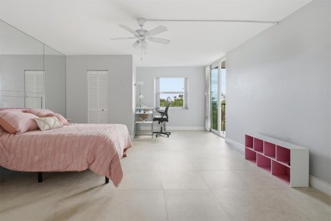 Condominio en venta en Lauderhill, Florida, 3 dormitorios, 164.44 m2 № 2182237 - foto 21