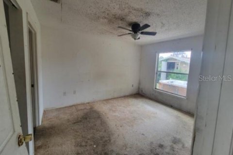 House in Kissimmee, Florida 3 bedrooms, 131.36 sq.m. № 2210315 - photo 8