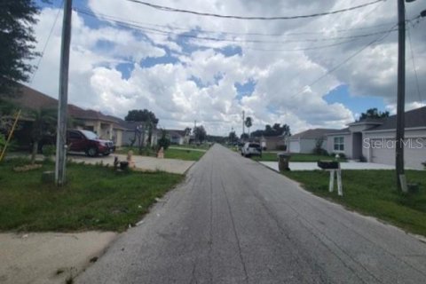 House in Kissimmee, Florida 3 bedrooms, 131.36 sq.m. № 2210315 - photo 3