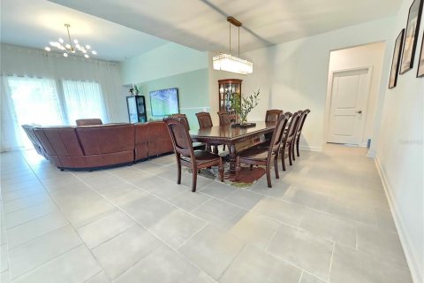 House in Four Corners, Florida 4 bedrooms, 238.85 sq.m. № 2197343 - photo 9