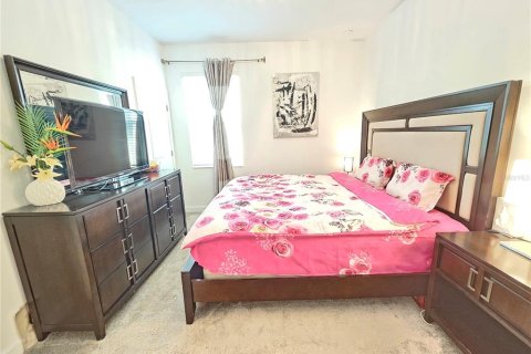 House in Four Corners, Florida 4 bedrooms, 238.85 sq.m. № 2197343 - photo 23