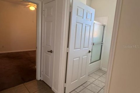 Copropriété à louer à Orlando, Floride: 3 chambres, 118.54 m2 № 2419247 - photo 18