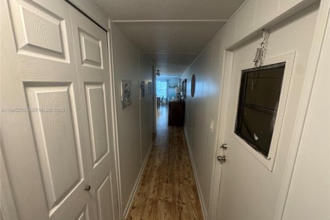 Apartamento en alquiler en Pembroke Park, Florida, 2 dormitorios № 2057618 - foto 9