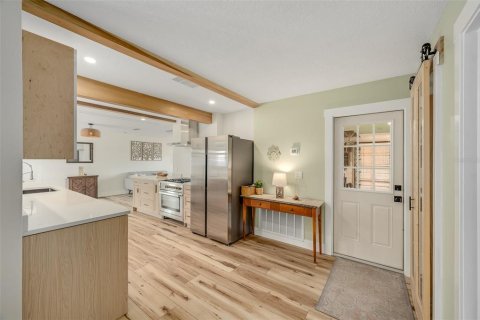 House in Merrit Island, Florida 3 bedrooms, 139.26 sq.m. № 2196583 - photo 21