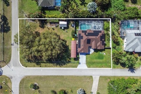 Casa en venta en Lehigh Acres, Florida, 3 dormitorios, 157.66 m2 № 2056305 - foto 26