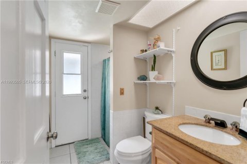 Casa en venta en Lehigh Acres, Florida, 3 dormitorios, 157.66 m2 № 2056305 - foto 18