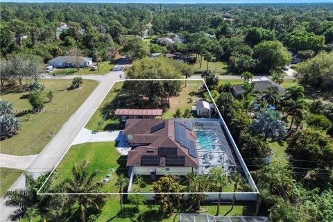 Casa en venta en Lehigh Acres, Florida, 3 dormitorios, 157.66 m2 № 2056305 - foto 29