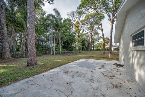 House in Tarpon Springs, Florida 3 bedrooms, 166.95 sq.m. № 2122293 - photo 29