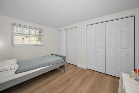 House in Tarpon Springs, Florida 3 bedrooms, 166.95 sq.m. № 2122293 - photo 20