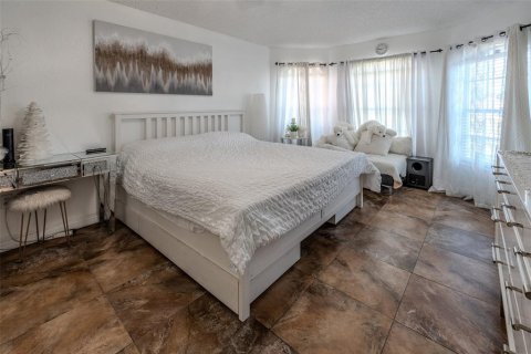 Villa ou maison à vendre à Ocala, Floride: 3 chambres, 155.7 m2 № 2427037 - photo 17