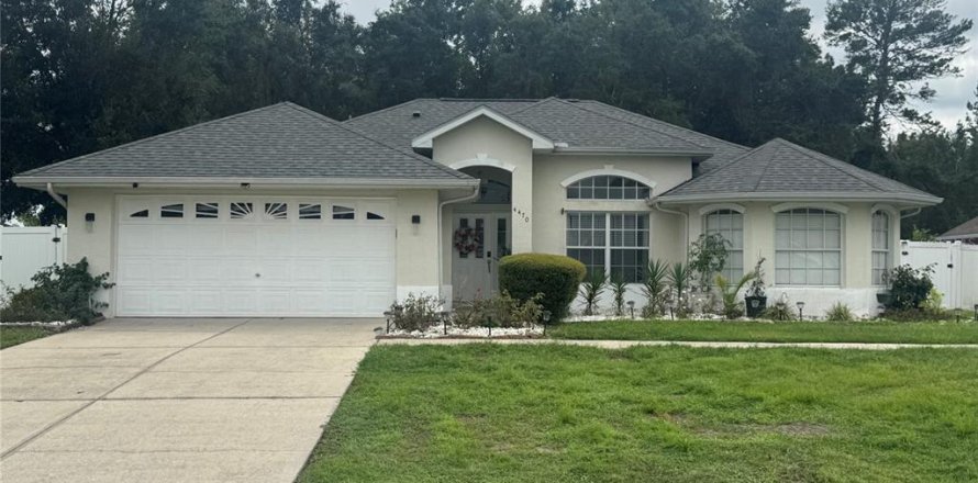 Villa ou maison à Ocala, Floride 3 chambres, 155.7 m2 № 2427037