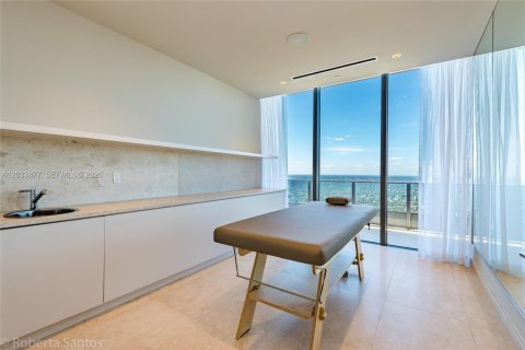 Condominio en alquiler en Miami, Florida, 2 dormitorios № 2078056 - foto 9