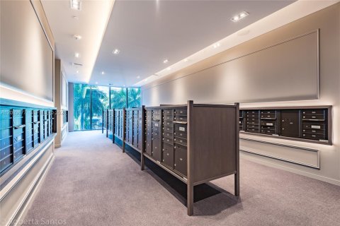 Condominio en alquiler en Miami, Florida, 2 dormitorios № 2078056 - foto 22