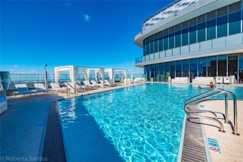 Condominio en alquiler en Miami, Florida, 2 dormitorios № 2078056 - foto 4