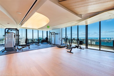 Condominio en alquiler en Miami, Florida, 2 dormitorios № 2078056 - foto 12