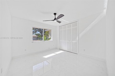 Casa en alquiler en Pinecrest, Florida, 3 dormitorios, 204.76 m2 № 2006254 - foto 13