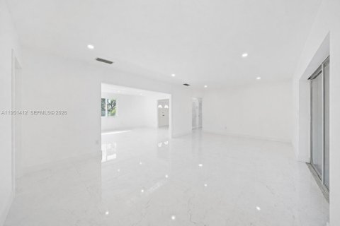 Casa en alquiler en Pinecrest, Florida, 3 dormitorios, 204.76 m2 № 2006254 - foto 7