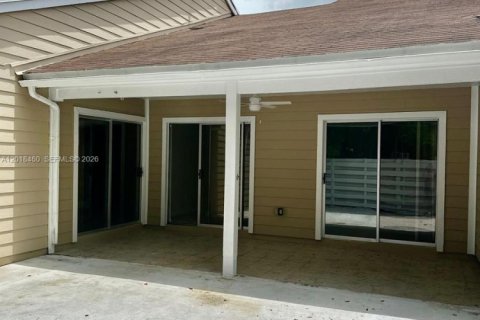 Adosado en alquiler en Miami, Florida, 3 dormitorios, 143.63 m2 № 2083925 - foto 25