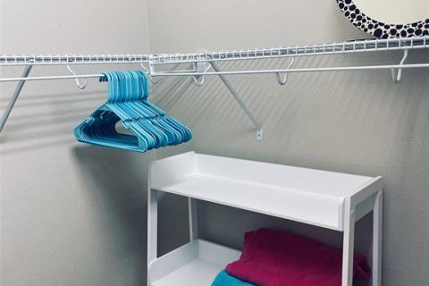 Condo in Bradenton, Florida, 2 bedrooms  № 311121 - photo 22