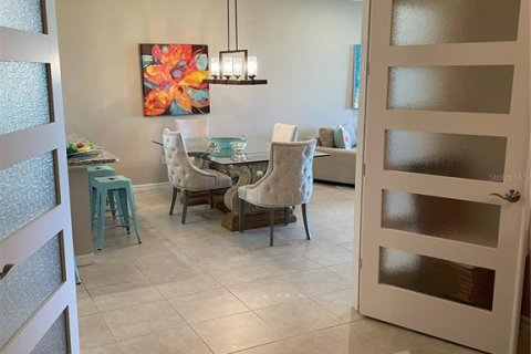 Condo in Bradenton, Florida, 2 bedrooms  № 311121 - photo 29
