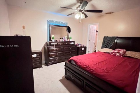 Villa ou maison à vendre à Port St. Lucie, Floride: 3 chambres, 172.61 m2 № 1928904 - photo 29