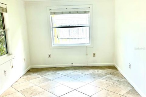 Casa en venta en Saint Petersburg, Florida, 2 dormitorios, 78.97 m2 № 1631373 - foto 30