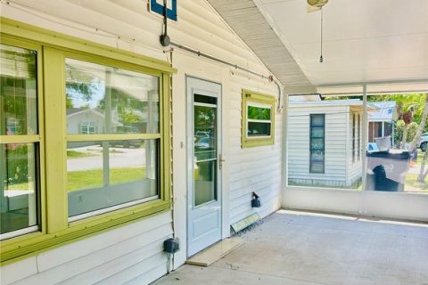 Casa en venta en Saint Petersburg, Florida, 2 dormitorios, 78.97 m2 № 1631373 - foto 4