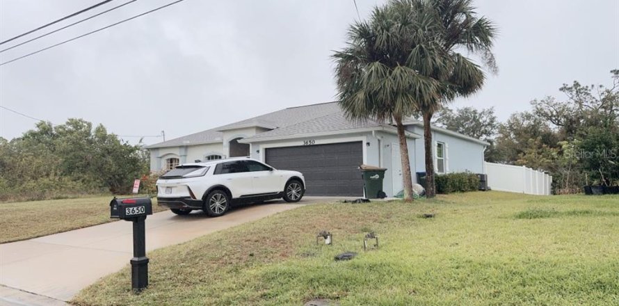 House in North Port, Florida 4 bedrooms, 198.44 sq.m. № 1551668