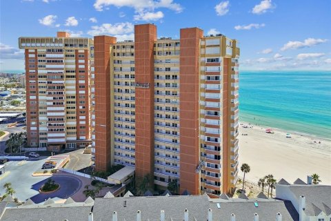 Copropriété à vendre à Redington Shores, Floride: 3 chambres, 108.23 m2 № 1651789 - photo 23
