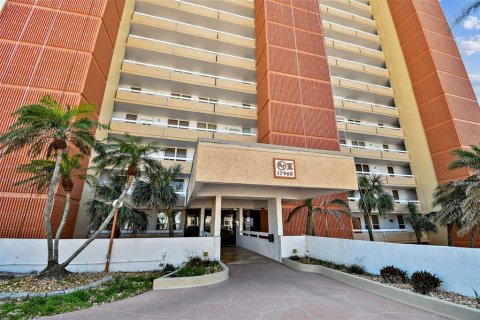 Copropriété à vendre à Redington Shores, Floride: 3 chambres, 108.23 m2 № 1651789 - photo 21