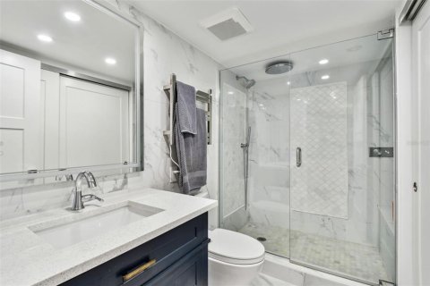 Copropriété à vendre à Redington Shores, Floride: 3 chambres, 108.23 m2 № 1651789 - photo 13