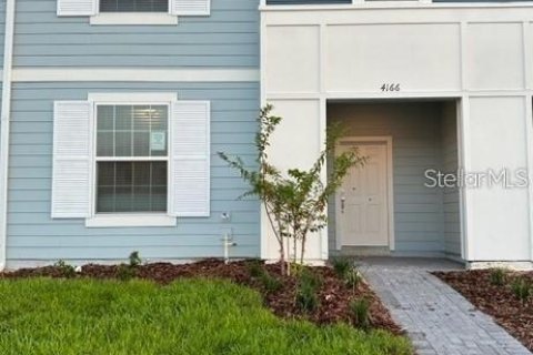 Townhouse in Davenport, Florida 5 bedrooms, 210.24 sq.m. № 1583313 - photo 1