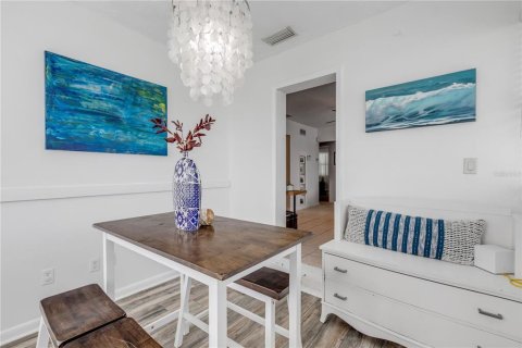 Villa ou maison à vendre à Edgewater, Floride: 3 chambres, 94.3 m2 № 1915634 - photo 12