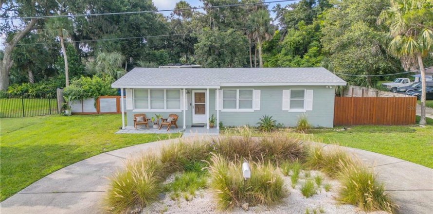 Villa ou maison à Edgewater, Floride 3 chambres, 94.3 m2 № 1915634