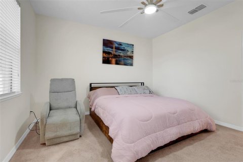 House in Kissimmee, Florida 4 bedrooms, 157.75 sq.m. № 1876614 - photo 14