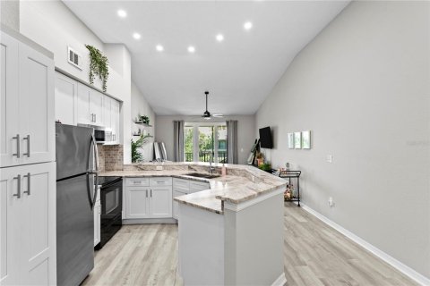 Appartement à louer à Tampa, Floride: 1 chambre, 75.72 m2 № 2386195 - photo 11