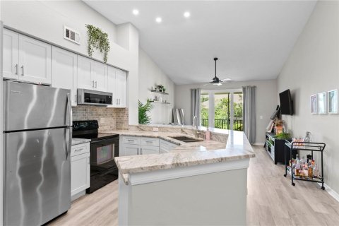Appartement à louer à Tampa, Floride: 1 chambre, 75.72 m2 № 2386195 - photo 12