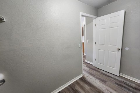 House in North Port, Florida 3 bedrooms, 163.69 sq.m. № 2122506 - photo 21