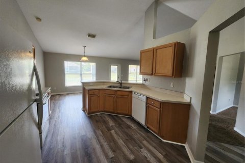 House in North Port, Florida 3 bedrooms, 163.69 sq.m. № 2122506 - photo 17