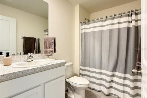 Casa en alquiler en Spring Hill, Florida, 4 dormitorios, 171.5 m2 № 1855969 - foto 11