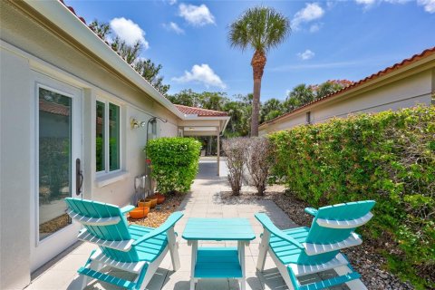 House in Sarasota, Florida 2 bedrooms, 108.23 sq.m. № 1780629 - photo 4
