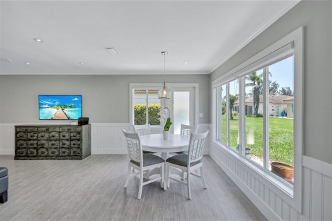 House in Sarasota, Florida 2 bedrooms, 108.23 sq.m. № 1780629 - photo 19