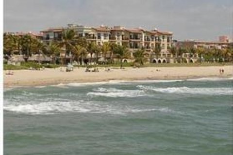 Condominio en alquiler en Fort Lauderdale, Florida, 2 dormitorios, 138.8 m2 № 1179573 - foto 1