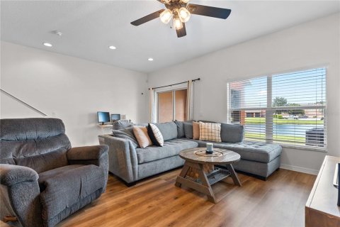 Adosado en venta en Parrish, Florida, 3 dormitorios, 124.12 m2 № 1916317 - foto 11